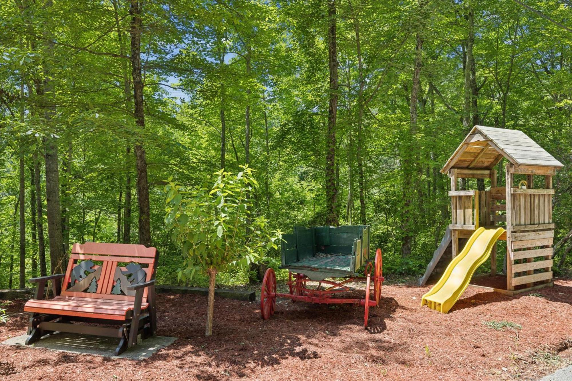 Southern Oak At Chalet Village - 5 Minutes From Gatlinburg And National Park Dış mekan fotoğraf